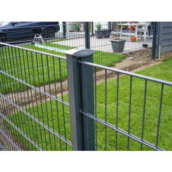 Komplettzaun mit Legi RP fit R + K Pfosten